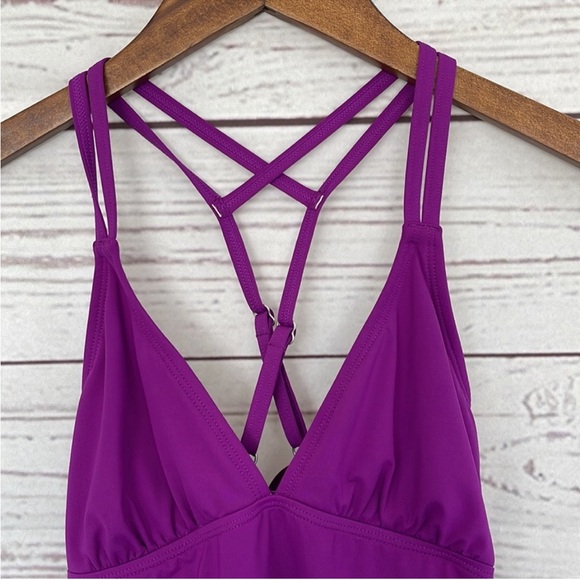 NWOT! Beautiful strappy ATHLETA tankini in vibrant purple - Picture 4 of 7
